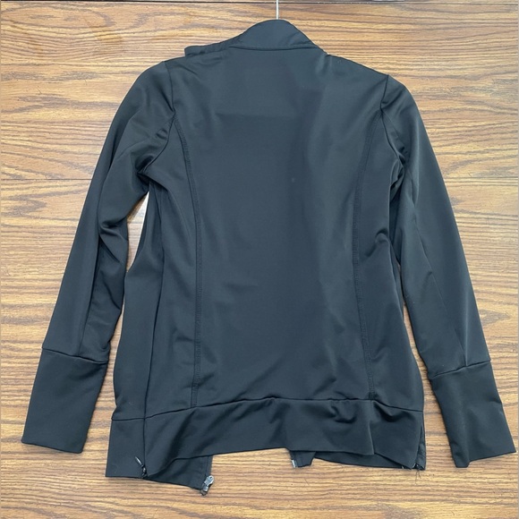 Ingrid and Isabel Active Maternity Side
Zip Jacket Black XS - Picture 7 of 9